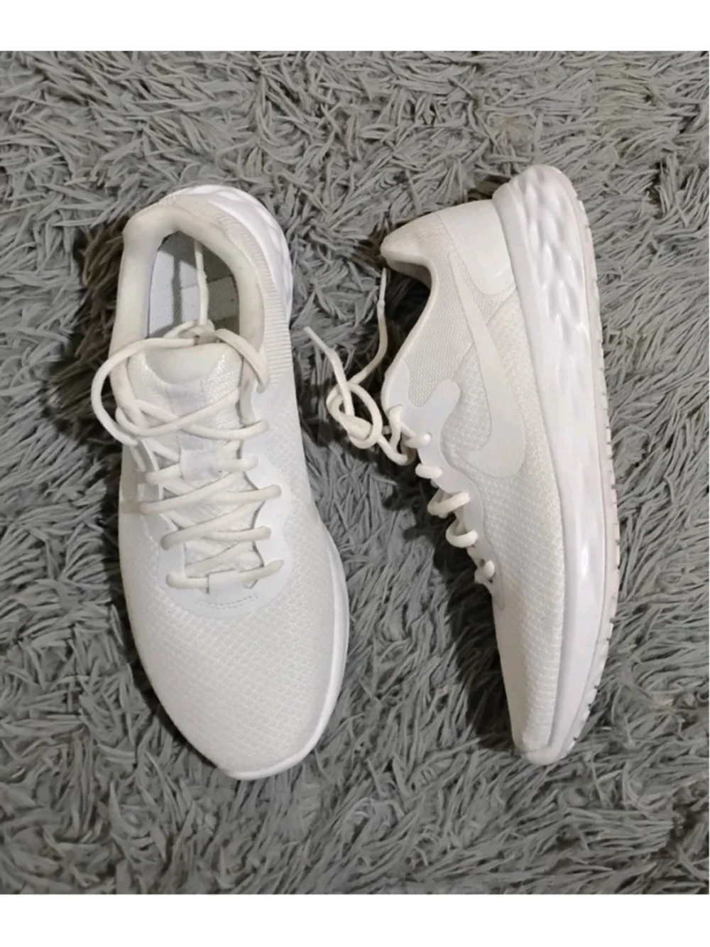 Nike Revolution 6 NN TripleWhite Men Size 8.5 Running Sports SneakervDC3728-102